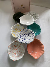 Load image into Gallery viewer, Bol apéro X 4 corail et blanc
